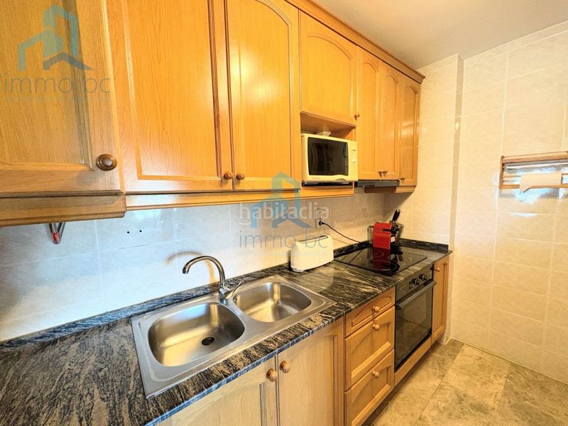 Foto 2a0c4023-e126-4199-b8d0-fe9b2c2fcc7e. Pis amb aparcament a Mar i Camp - Platja dels Capellans Salou