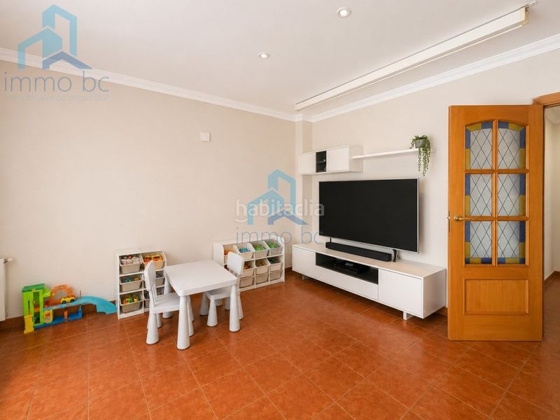 Foto 472e3cd9-55e0-4131-acf6-923479058778. Casa adossada amb aparcament a Sant Salvador Tarragona
