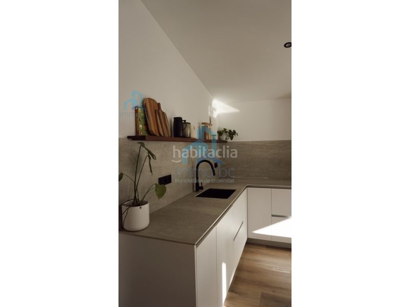 Foto 2c8526f7-df70-4962-ad34-6873a3ae18d0. Casa a Pobla de Montornès (La)
