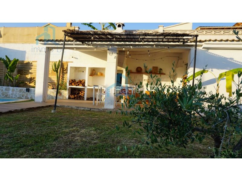 Foto d9ef547f-e8af-4e3c-8aae-aed949f7f301. Casa a Pobla de Montornès (La)