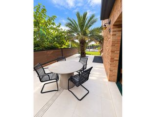 Ground floor in Calle Antibes D'