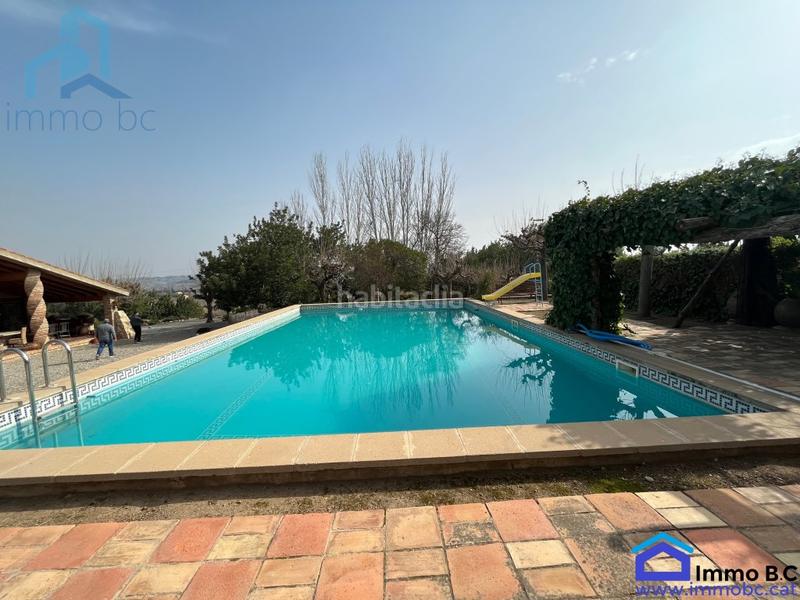 Foto 321813b8-3764-4ecc-8cc1-71684bbb6188. Casa fantástica villa en Milà (El)