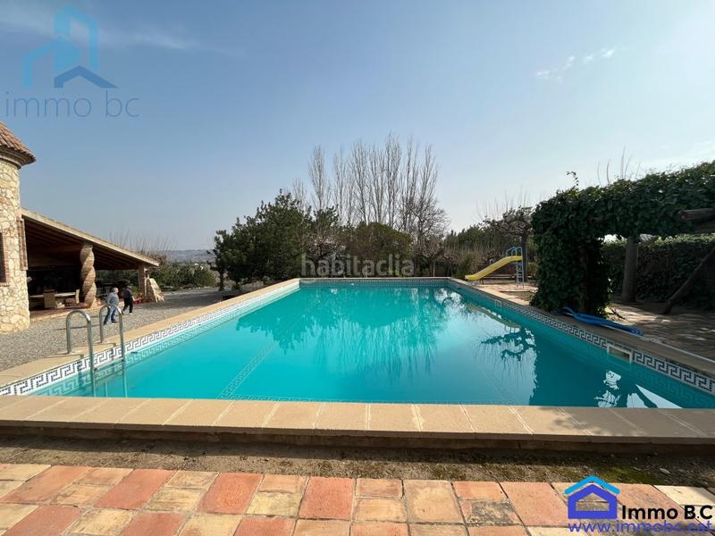 Foto 6b5f564c-361a-423a-90dd-0bba5227638d. Casa fantástica villa en Milà (El)