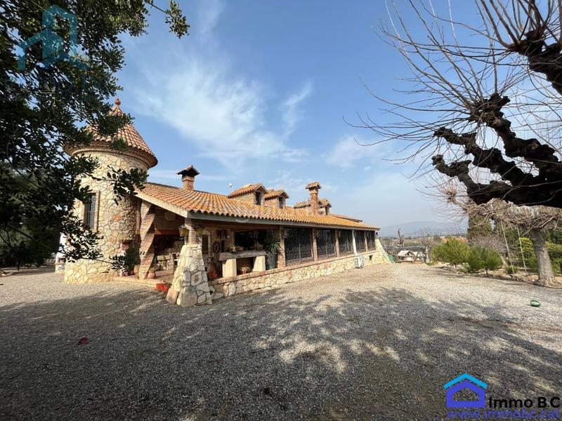 Foto 771cd01a-ca7a-4ce3-8438-f7d21c0e0d96. Casa fantástica villa en Milà (El)