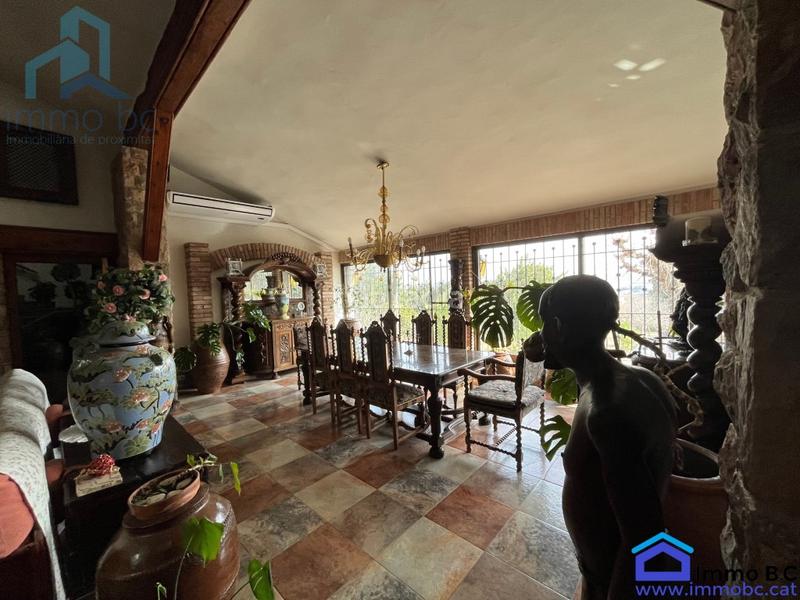 Foto 9fc711ae-2258-4de9-a720-fb351d41440a. Casa fantástica villa en Milà (El)