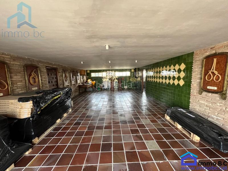 Foto b5ba7676-c7d2-4830-9c7e-67d7e63d8dd7. Casa fantástica villa en Milà (El)