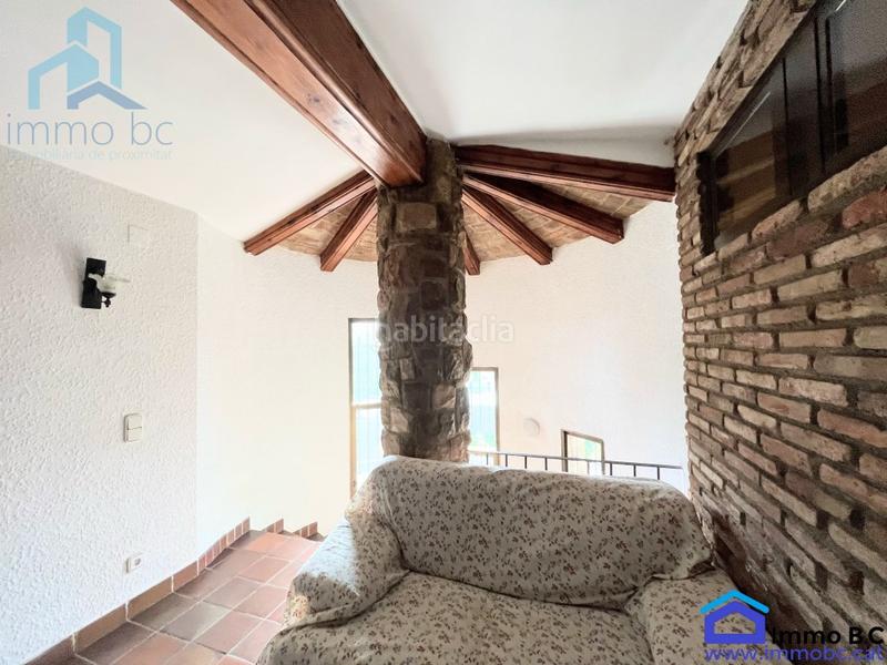 Foto f47ed19e-0c49-4cee-b3c4-7df74c87e2df. Casa fantástica villa en Milà (El)