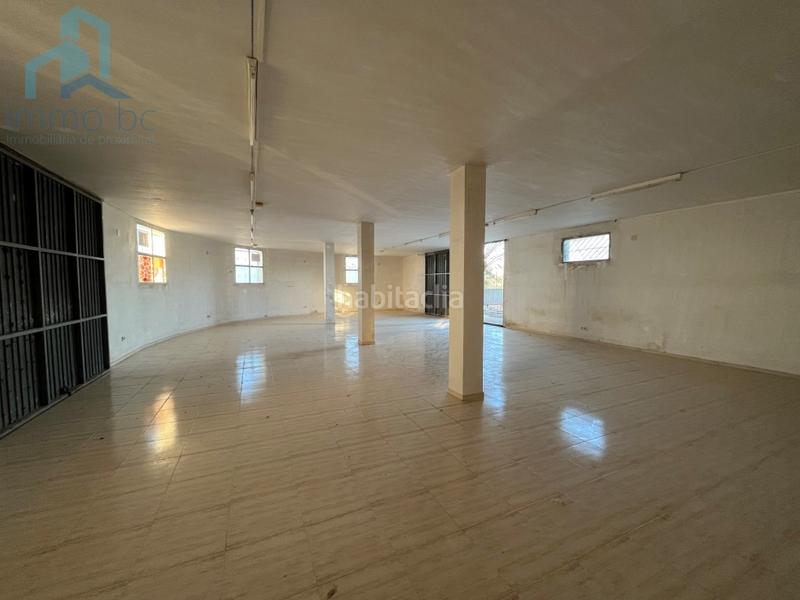 Foto 974f2139-794f-4553-8472-1725da6d24bd. Edificio  en Perafort