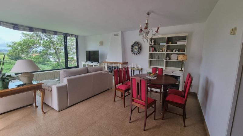 Foto 0f3bc2a5-0ba5-4927-937c-075388737931. Chalet mit kamin heizung in Mogro Miengo