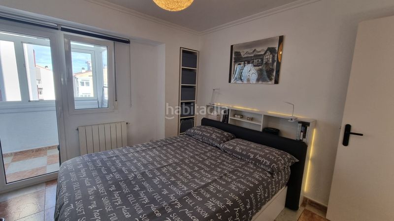 Foto 29236a0b-4bc0-483c-942d-c67287082787. Rent flat with heating in Los Castros Santander