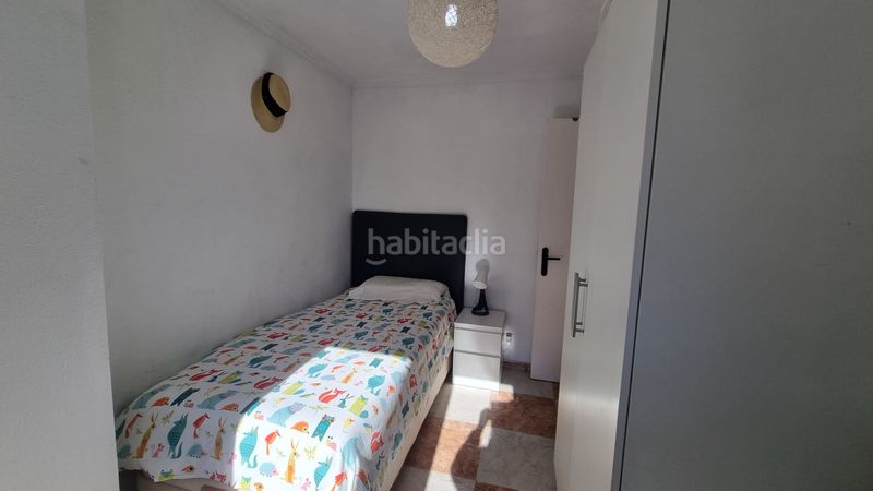 Foto 3429d21d-5504-43ba-b550-619c6f4a9f63. Rent flat with heating in Los Castros Santander