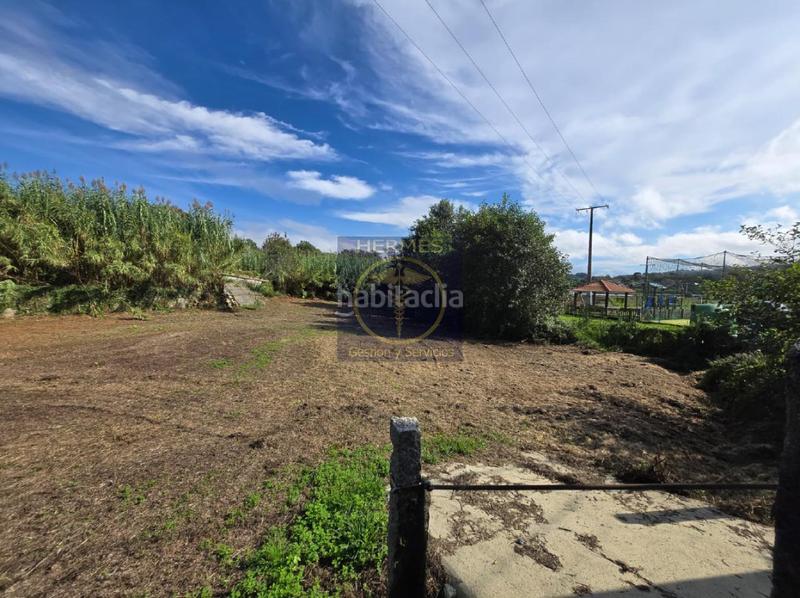 Foto c048ae66-2828-43b0-ab64-05179ca8400f. Terrain résidentiel dans San Salvador - Caeira Poio