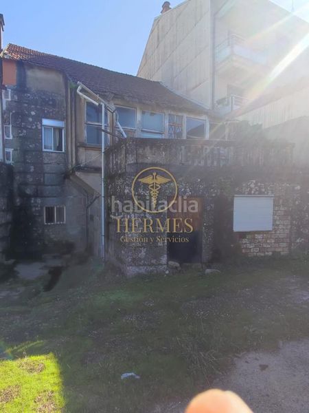 Foto 9bd38376-ffb2-4684-bdae-a3a954068fd8. Edificio en Tui