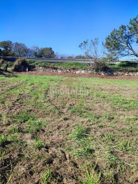 Foto e01f564e-29a9-48f7-95a1-39603c0b81d6. Terreno residencial en Tui
