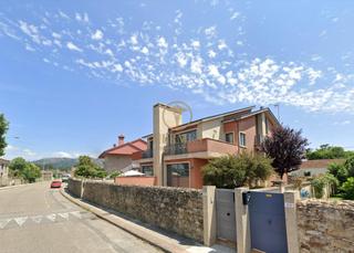 Casa adossada a Tomiño
