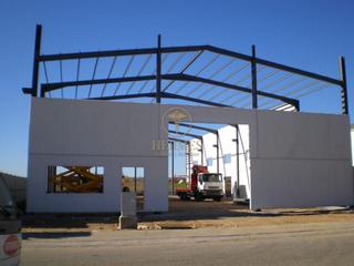 Fabrikhalle in Nigrán Centro