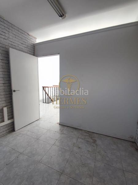 Foto 4c5fe5c0-519d-4e49-9ba2-e1e4d6ea01ce. Business premise in As Travesas - Balaidos Vigo