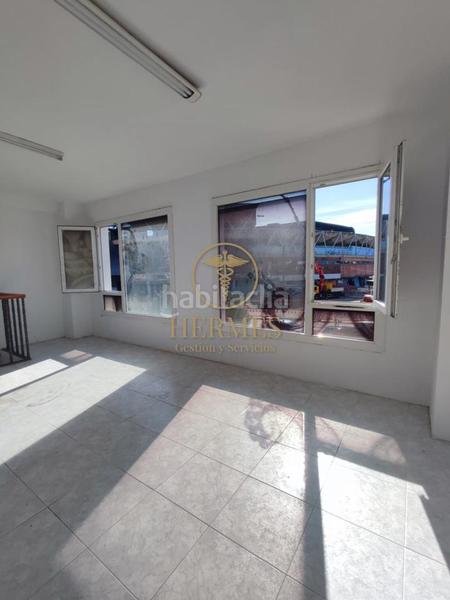 Foto a125c9b5-8ca2-4eba-9e7c-de5071ff088d. Local comercial a As Travesas - Balaidos Vigo