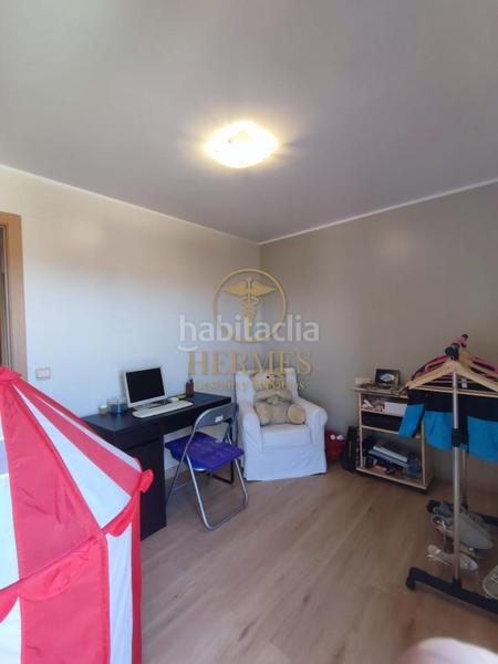 Foto cf70c45c-7905-472a-b2f4-442583fb2307. Chalet con riscaldamento parcheggio in Nigrán centro Nigrán