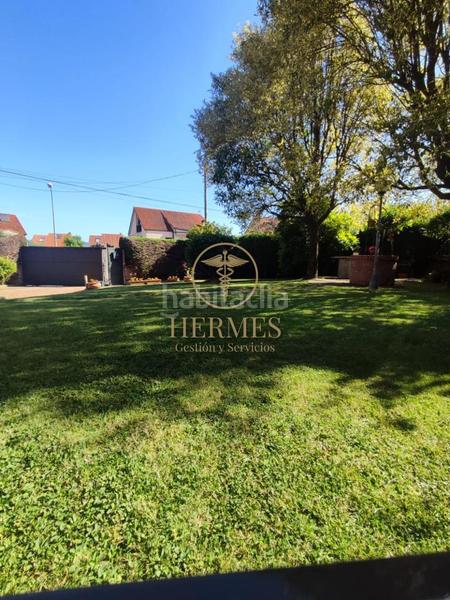 Foto e4dd0475-909a-4722-aa1b-d44a2a61afa9. Chalet con riscaldamento parcheggio in Nigrán centro Nigrán