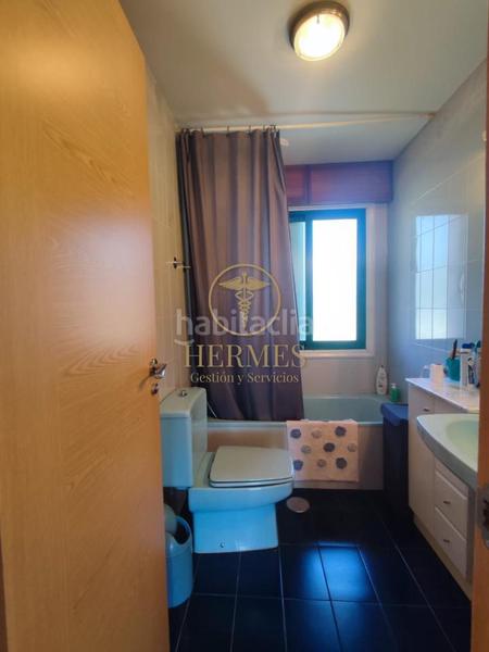 Foto e3fac35e-7812-4475-adf2-81b152f53d9d. Xalet amb calefacció aparcament a Nigrán centro Nigrán