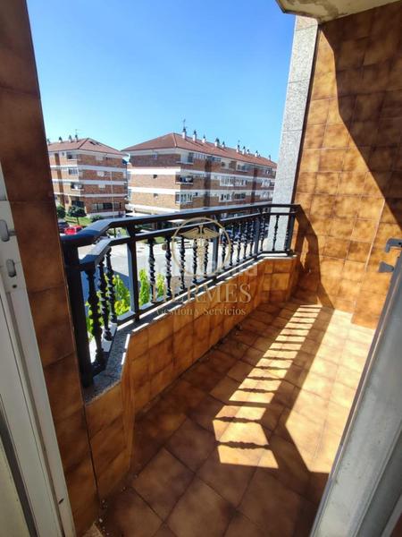 Foto 4dc8bdf3-a14f-4d2e-9140-370aa42c5eea. Piso en Tui