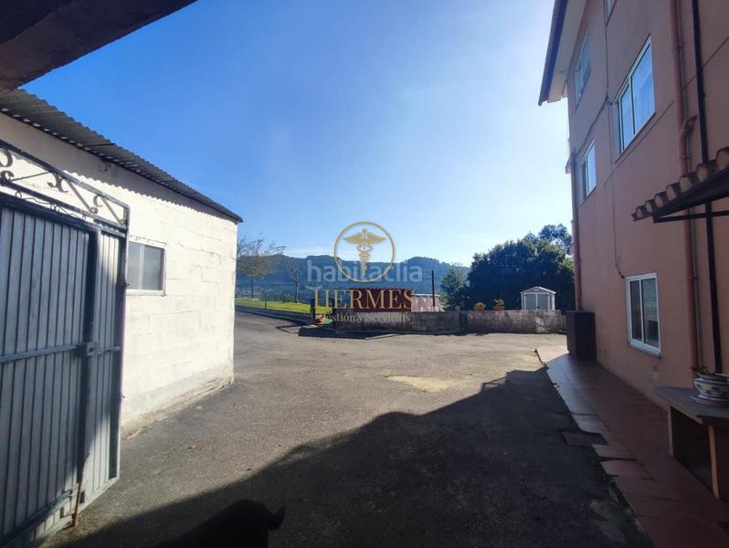 Foto 0ab2ea44-5131-47c3-b91a-da4e6ef994f6. Casa amb calefacció aparcament piscina a Vilaboa