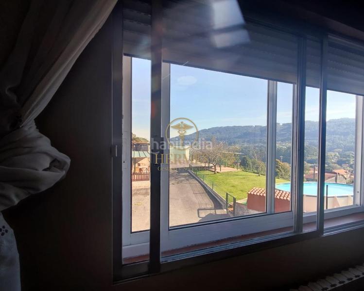 Foto 17ed2879-edf6-410d-a579-a079238045e3. Casa amb calefacció aparcament piscina a Vilaboa