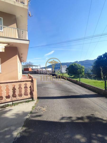 Foto e66113f5-f6ef-46f3-86a5-af06f5a7d305. Casa amb calefacció aparcament piscina a Vilaboa