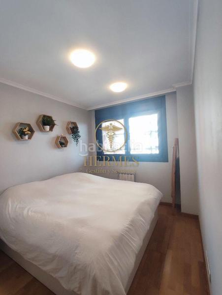 Foto 65d3f51a-033e-42b5-aab2-99bd59cae455. Flat with heating parking in Navia Vigo