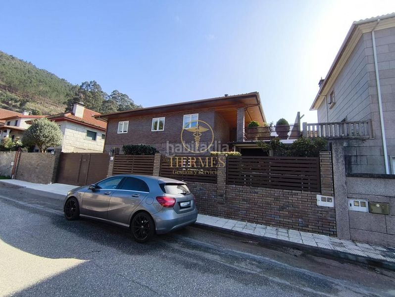 Foto 3633b89d-dbad-40a7-a829-07f3fbd65a8c. Chalet avec chauffage parking piscine dans Mos