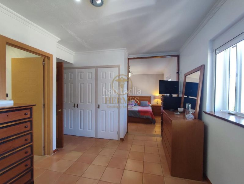 Foto 401a5cf0-8e38-461e-bb51-2d8ff733c720. Chalet avec chauffage parking piscine dans Mos