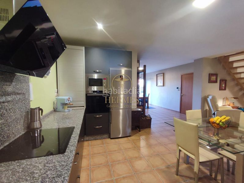 Foto 9c46a52c-8112-469a-a749-1e8594c606b4. Chalet avec chauffage parking piscine dans Mos