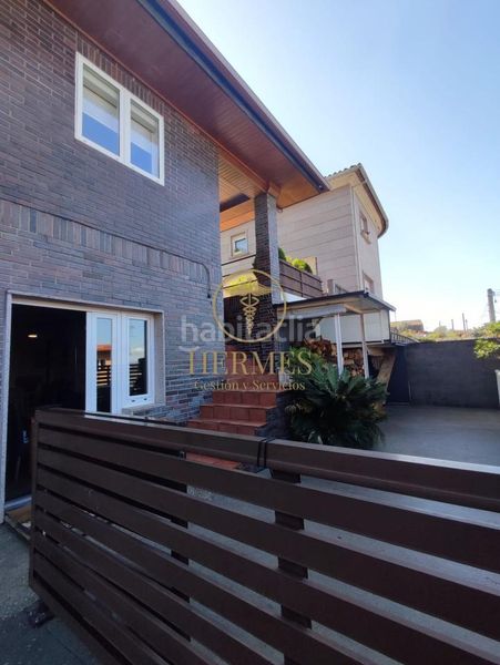 Foto e8dbe401-5a1e-4b9d-a2c6-5b0b5f87a41d. Chalet avec chauffage parking piscine dans Mos