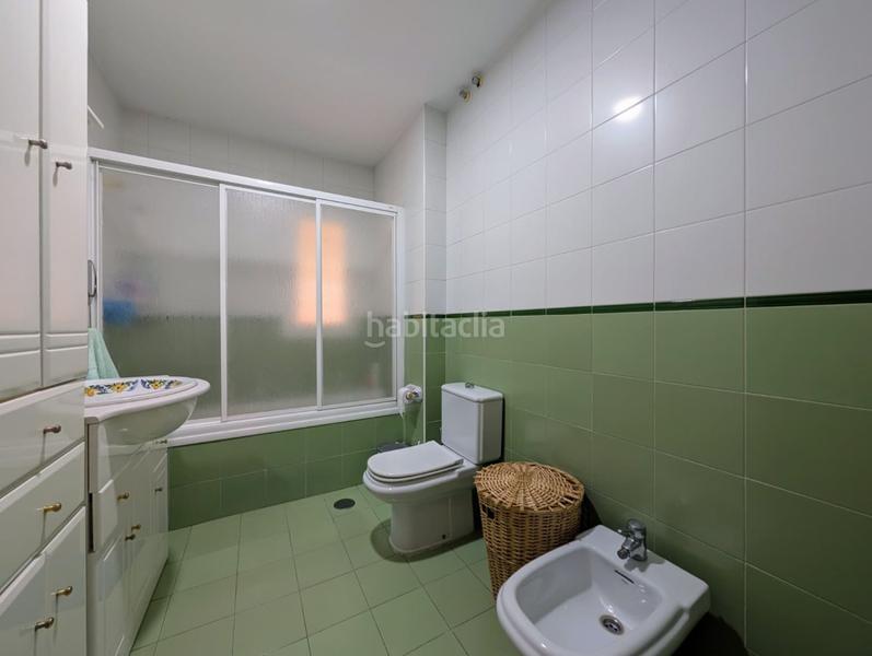 Foto b05849a6-ec24-4060-b371-8e94f1f4b8ab. Piso  en venta en centro, 4 dormitorios. en Loja