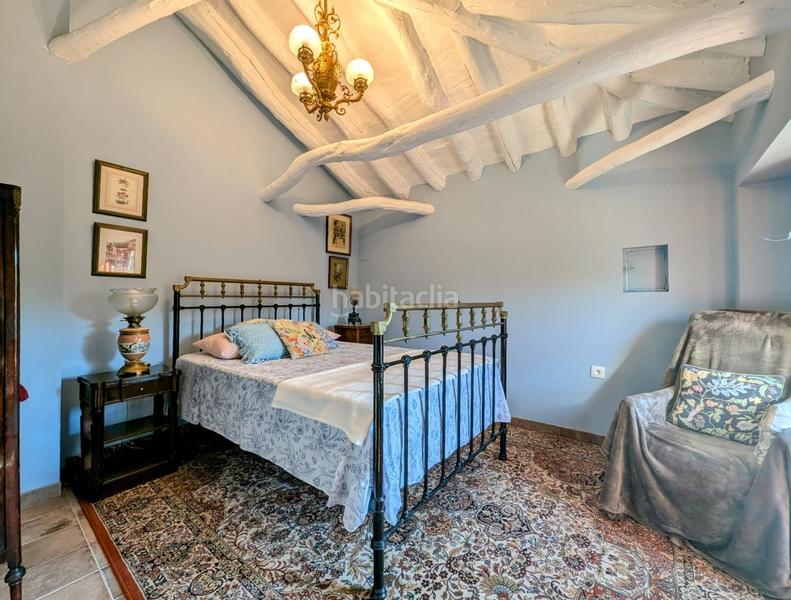 Foto 3fdc2b88-4e64-4151-abec-8cdafa7f7fa3. Chalet  en venta en la esperanza, 4 dormitorios. en Loja