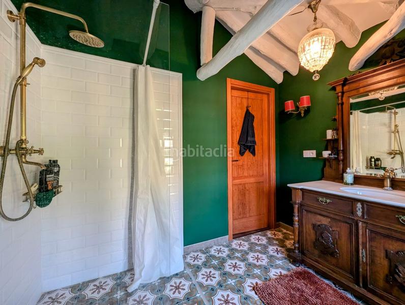 Foto 6a96af85-3d78-4f33-987c-c59c2944fb32. Chalet  en venta en la esperanza, 4 dormitorios. en Loja