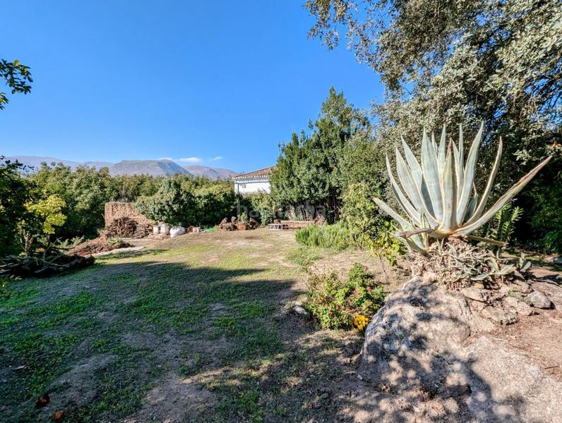 Foto ed4c4ce2-f461-425b-af4d-f53a4cfe1c87. Chalet  en venta en la esperanza, 4 dormitorios. en Loja