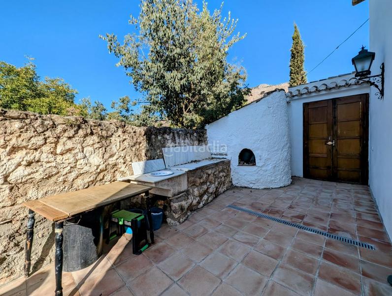 Foto fb6e427d-1746-4b20-9cbc-ef6f87e9a7ee. Chalet  en venta en la esperanza, 4 dormitorios. en Loja