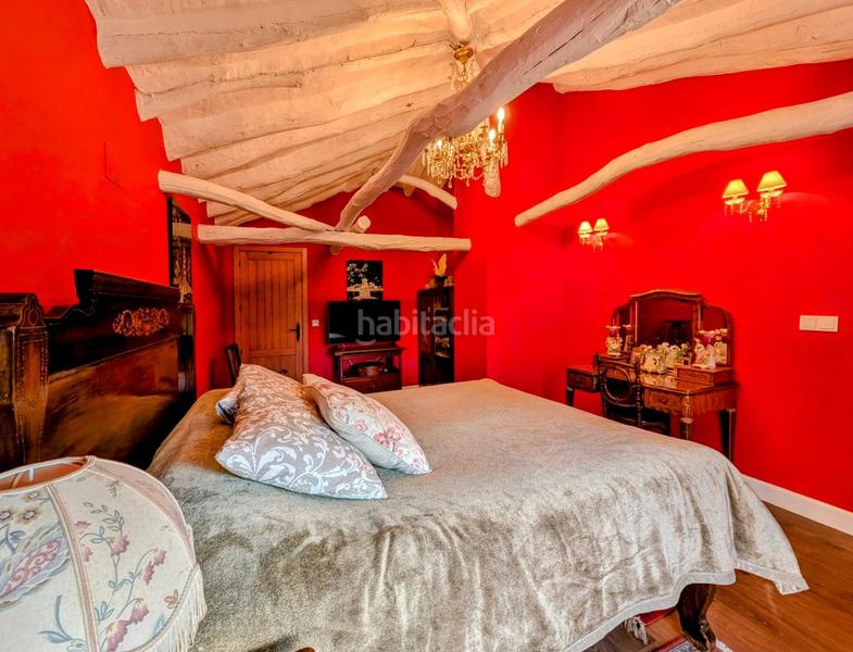 Foto fbac5918-fca1-4444-b5aa-f0ea1679f0f9. Chalet  en venta en la esperanza, 4 dormitorios. en Loja