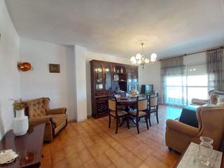 Pis  De los ángeles. Piso en venta en avda. los ángeles, 4 dormitorios.