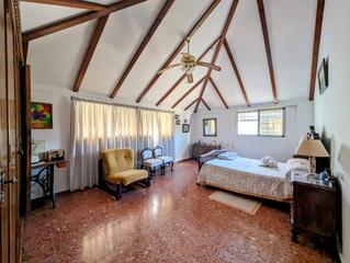 Xalet a Loja. Chalet en venta en riofrío, 5 dormitorios.