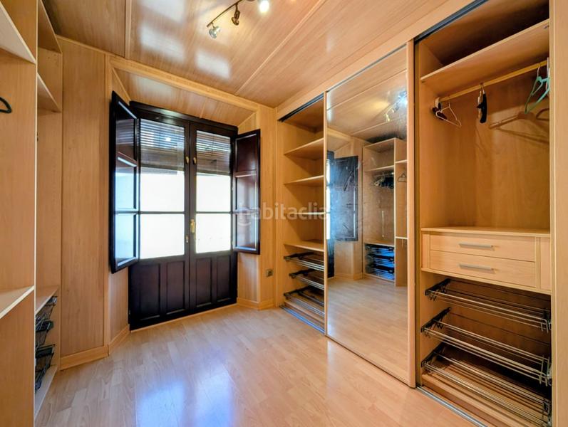 Foto 1aca3522-b6ac-453a-ba32-2f487ce0477f. Pis amb aparcament a Loja