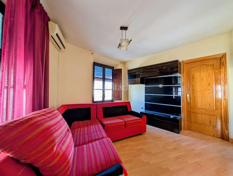 Foto 7d4290f3-9e05-4781-8936-06ff6e8a6a89. Pis amb aparcament a Loja