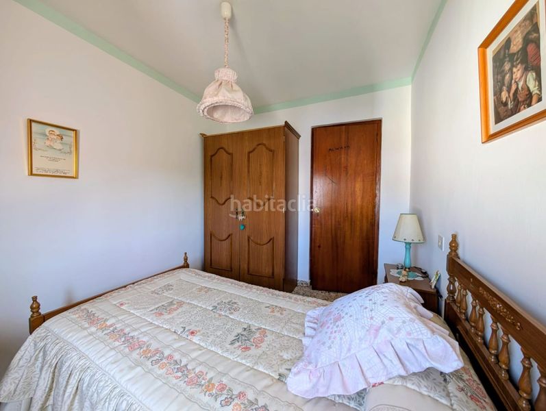 Foto 7ad8f78f-7a8d-4b58-9462-b4a5dccf17b3. Casa con parcheggio in Loja