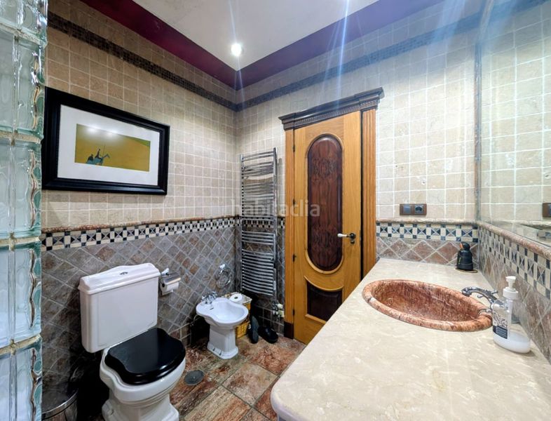 Foto e80c36fd-ba95-464f-a704-5c3bf39558d0. Xalet amb calefacció aparcament a Loja