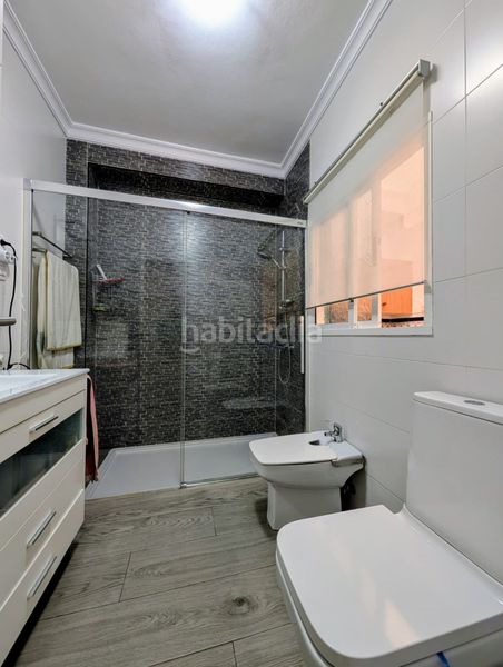 Foto dbd0bd74-cb9b-4f5b-88fd-d0bd717823dc. Casa amb aparcament a Loja