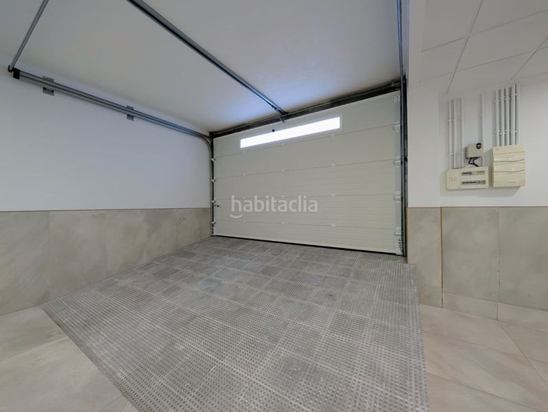 Foto b67d4521-1fda-49a8-9e93-8e7b518a367e. Xalet amb calefacció aparcament piscina a Huétor Tájar