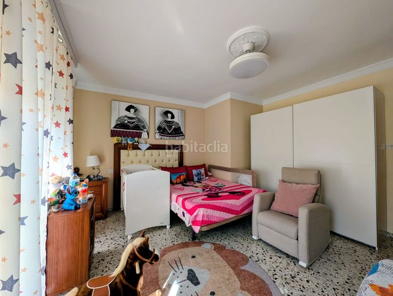 Foto 3136d687-50a9-4b4a-94bf-eafb2973e47e. Casa amb aparcament a Loja