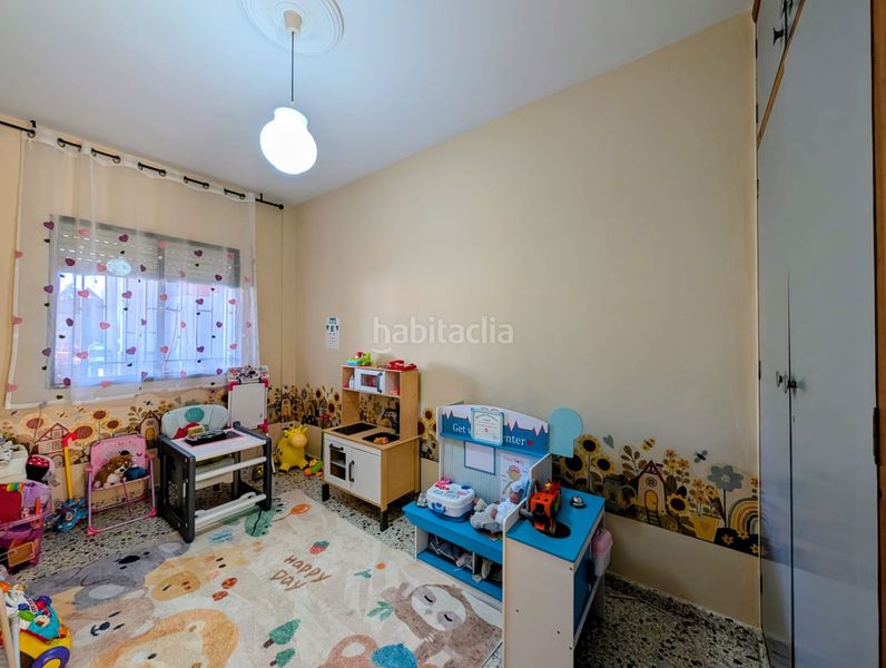 Foto 78b4c555-33c4-4df2-9828-3ba52806b511. Casa amb aparcament a Loja